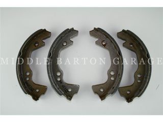 BRAKE SHOE SET 600D MANUAL ADJUSTERS